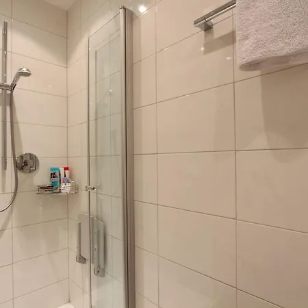 Apartment In Near Centre