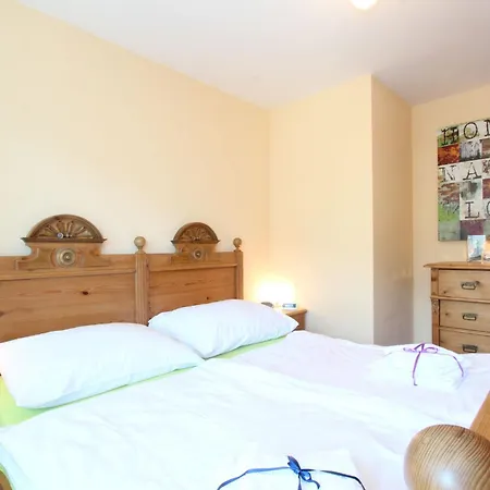 Apartment In Near Centre